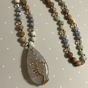 BOHEMIAN NATURAL STONE NECKLACE